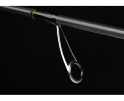 Spro Specter Finesse Verticaalhengel Spin 190cm 10-28g -Winkel Voor Visartikelen 2d324c769a9852b3