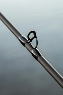 Ultimate Light Casting 2.00m 10-30g -Winkel Voor Visartikelen 70ea591f0650c3d7